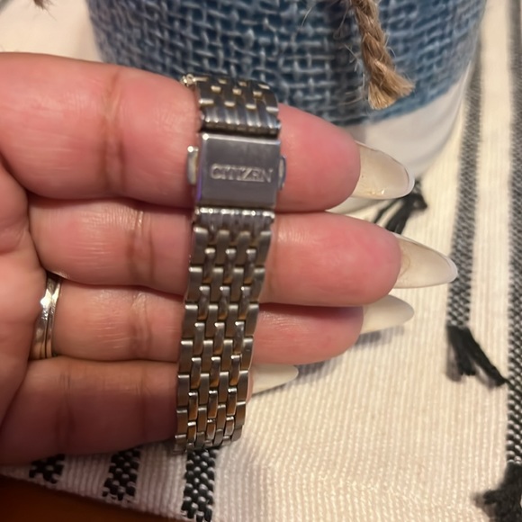 Citizen quartz watche